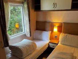 Brynowen Holiday Park - Holiday Accommodation 18109 - Mid Wales - 1186528 - thumbnail photo 10