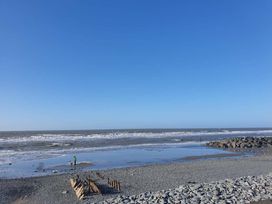 Brynowen Holiday Park - Holiday Accommodation 18109 - Mid Wales - 1186528 - thumbnail photo 16