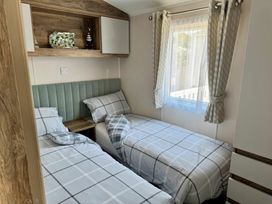 Whitecliff Bay Holiday Park - Holiday Accommodation 18116 - Isle of Wight & Hampshire - 1186531 - thumbnail photo 11