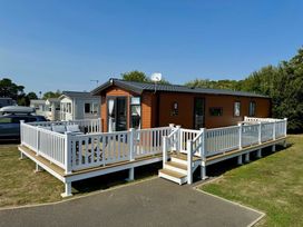 Whitecliff Bay Holiday Park - Holiday Accommodation 18116 - Isle of Wight & Hampshire - 1186531 - thumbnail photo 18