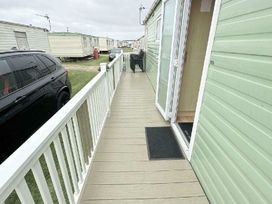 Promenade Site - Holiday Accommodation 18142 - Lincolnshire - 1186536 - thumbnail photo 8