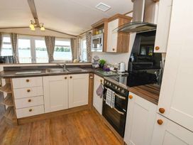 Tattershall Lakes Country Park - Holiday Accommodation 18151 - Lincolnshire - 1186538 - thumbnail photo 4
