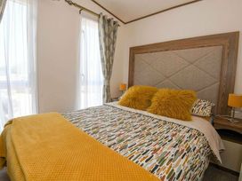 Tattershall Lakes Country Park - Holiday Accommodation 18151 - Lincolnshire - 1186538 - thumbnail photo 9
