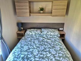 Challaborough Bay Holiday Park - Holiday Accommodation 18152 - Devon - 1186539 - thumbnail photo 6