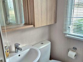 Challaborough Bay Holiday Park - Holiday Accommodation 18152 - Devon - 1186539 - thumbnail photo 8