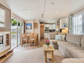 Shorefield Country Park - Holiday Accommodation 18176 - Dorset - 1186546 - thumbnail photo 12