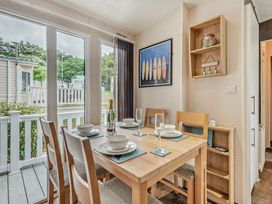 Shorefield Country Park - Holiday Accommodation 18176 - Dorset - 1186546 - thumbnail photo 16