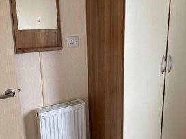 Cayton Bay Caravan Park - Holiday Accommodation 18183 - North Yorkshire (incl. Whitby) - 1186549 - thumbnail photo 11