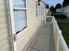 Towervans Holiday Park - Holiday Accommodation 18186 - Lincolnshire - 1186550 - thumbnail photo 1