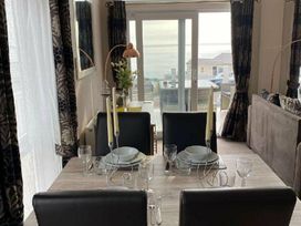 Waterside, Paignton - Holiday Accommodation 18187 - Devon - 1186551 - thumbnail photo 11