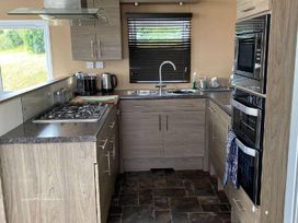 Waterside, Paignton - Holiday Accommodation 18187 - Devon - 1186551 - thumbnail photo 10