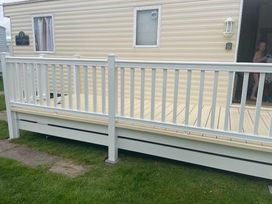 Marine Holiday Park - Holiday Accommodation 18198 - North Wales - 1186554 - thumbnail photo 8