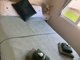 Alberta Holiday Park - Holiday Accommodation 18211 - Kent & Sussex - 1186555 - thumbnail photo 11