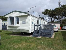 Liskey Hill Caravan Park - Holiday Accommodation 18222 - Cornwall - 1186557 - thumbnail photo 1