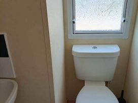 Combe Haven Holiday Park - Holiday Accommodation 18239 - Kent & Sussex - 1186562 - thumbnail photo 11