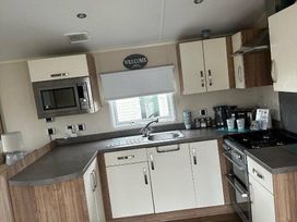 Presthaven Beach Resort - Holiday Accommodation 18249 - North Wales - 1186567 - thumbnail photo 11