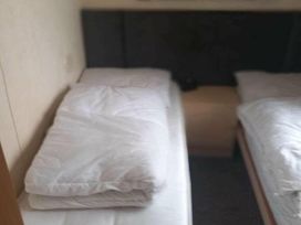 Browns Holiday Park - Holiday Accommodation 18264 - North Wales - 1186571 - thumbnail photo 6