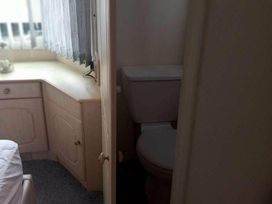 Browns Holiday Park - Holiday Accommodation 18264 - North Wales - 1186571 - thumbnail photo 13