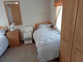 Golden Sands Kinmel Bay - Holiday Accommodation 18269 - North Wales - 1186572 - thumbnail photo 12