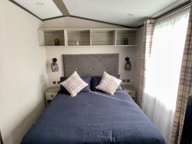 Blue Dolphin Holiday Park - Holiday Accommodation 18288 - North Yorkshire (incl. Whitby) - 1186573 - thumbnail photo 9
