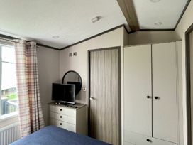 Blue Dolphin Holiday Park - Holiday Accommodation 18288 - North Yorkshire (incl. Whitby) - 1186573 - thumbnail photo 10