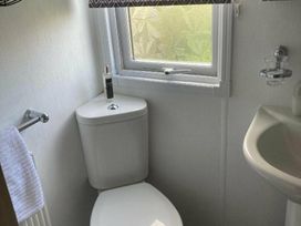 Seton Sands Caravan Park - Holiday Accommodation 18298 - Scottish Lowlands - 1186575 - thumbnail photo 6