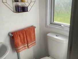 Seton Sands Caravan Park - Holiday Accommodation 18298 - Scottish Lowlands - 1186575 - thumbnail photo 7