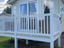 Seton Sands Caravan Park - Holiday Accommodation 18298 - Scottish Lowlands - 1186575 - thumbnail photo 8