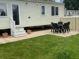 Seton Sands Caravan Park - Holiday Accommodation 18298 - Scottish Lowlands - 1186575 - thumbnail photo 11