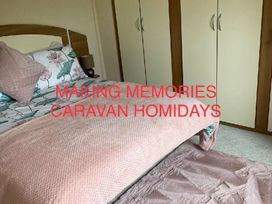Southview Holiday Park - Holiday Accommodation 18329 - Lincolnshire - 1186579 - thumbnail photo 7