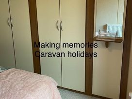 Southview Holiday Park - Holiday Accommodation 18329 - Lincolnshire - 1186579 - thumbnail photo 19