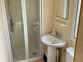 Whitehouse Leisure Park - Holiday Accommodation 18340 - North Wales - 1186583 - thumbnail photo 4