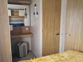 Golden Palm Resort - Holiday Accommodation 18353 - Lincolnshire - 1186588 - thumbnail photo 5