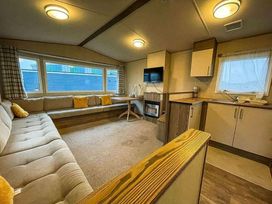 Seawick Holiday Park - Holiday Accommodation 18354 - Suffolk & Essex - 1186589 - thumbnail photo 4