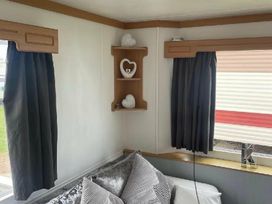 Happy Days Holiday Homes - Holiday Accommodation 18364 - Lincolnshire - 1186594 - thumbnail photo 4
