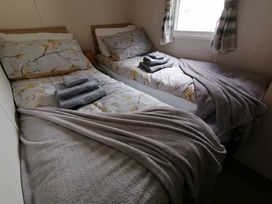Tattershall Lakes Country Park - Holiday Accommodation 18393 - Lincolnshire - 1186600 - thumbnail photo 8
