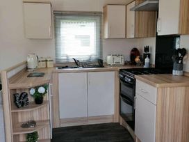 Tattershall Lakes Country Park - Holiday Accommodation 18393 - Lincolnshire - 1186600 - thumbnail photo 16