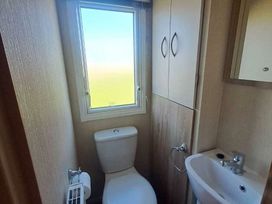 Sand Le Mere Holiday Village - Holiday Accommodation 18394 - North Yorkshire (incl. Whitby) - 1186601 - thumbnail photo 6