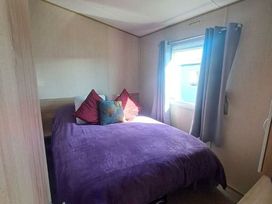 Sand Le Mere Holiday Village - Holiday Accommodation 18394 - North Yorkshire (incl. Whitby) - 1186601 - thumbnail photo 7