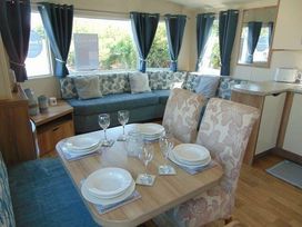 Golden Sands Kinmel Bay - Holiday Accommodation 18411 - North Wales - 1186608 - thumbnail photo 3