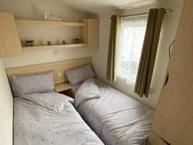 Golden Sands Kinmel Bay - Holiday Accommodation 18411 - North Wales - 1186608 - thumbnail photo 9