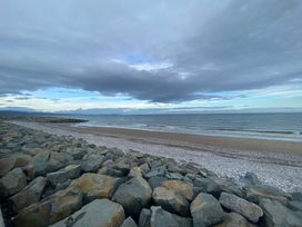 Golden Sands Kinmel Bay - Holiday Accommodation 18411 - North Wales - 1186608 - thumbnail photo 12