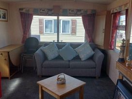 Sealands Caravan Park - Holiday Accommodation 18412 - Lincolnshire - 1186609 - thumbnail photo 3