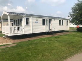 Cleethorpes Beach Holiday Park - Holiday Accommodation 18413 - Lincolnshire - 1186610 - thumbnail photo 1