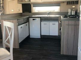 Cleethorpes Beach Holiday Park - Holiday Accommodation 18413 - Lincolnshire - 1186610 - thumbnail photo 3