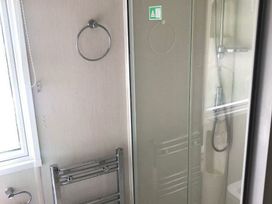 Cleethorpes Beach Holiday Park - Holiday Accommodation 18413 - Lincolnshire - 1186610 - thumbnail photo 12