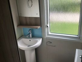 Cleethorpes Beach Holiday Park - Holiday Accommodation 18413 - Lincolnshire - 1186610 - thumbnail photo 13