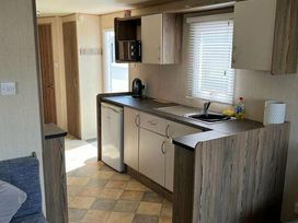 Greenacres Holiday Park - Holiday Accommodation 18414 - North Wales - 1186611 - thumbnail photo 6