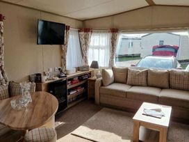 Church Farm Holiday Village - Holiday Accommodation 18416 - Hampshire - 1186612 - thumbnail photo 5