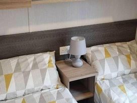 Sun Valley Caravan Park - Holiday Accommodation 18423 - North Wales - 1186615 - thumbnail photo 2